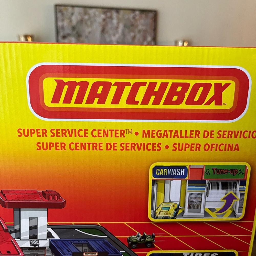 Matchbox kids toy.  New in unopened box.    Perfect gift for holiday - Picture 4 of 7